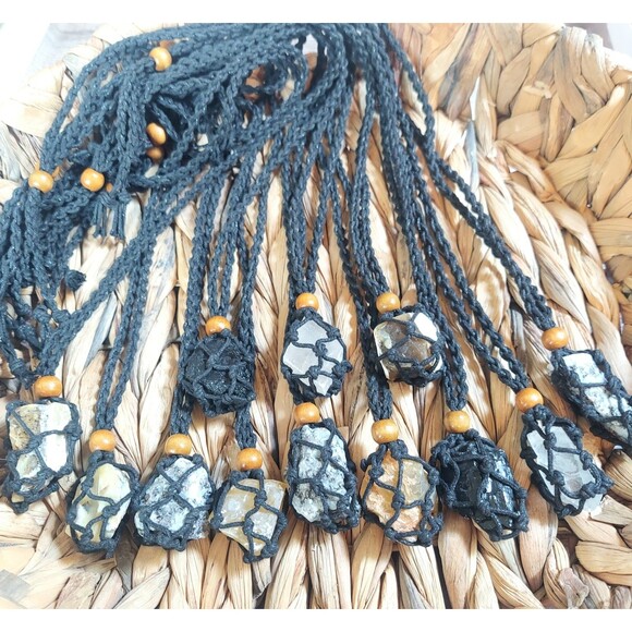 Handmade Jewelry - Bulk lot of 12 Handmade Natural Stone Macrame Necklaces Raw Crystals Rough Gems
